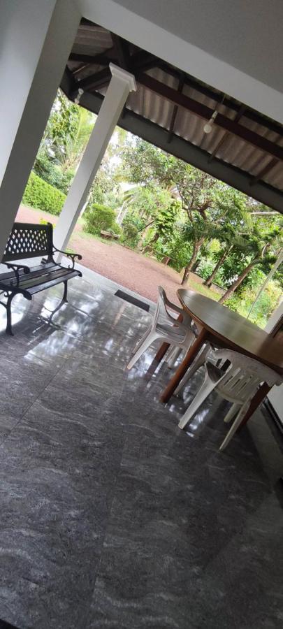Sunset Villa Negombo Dış mekan fotoğraf