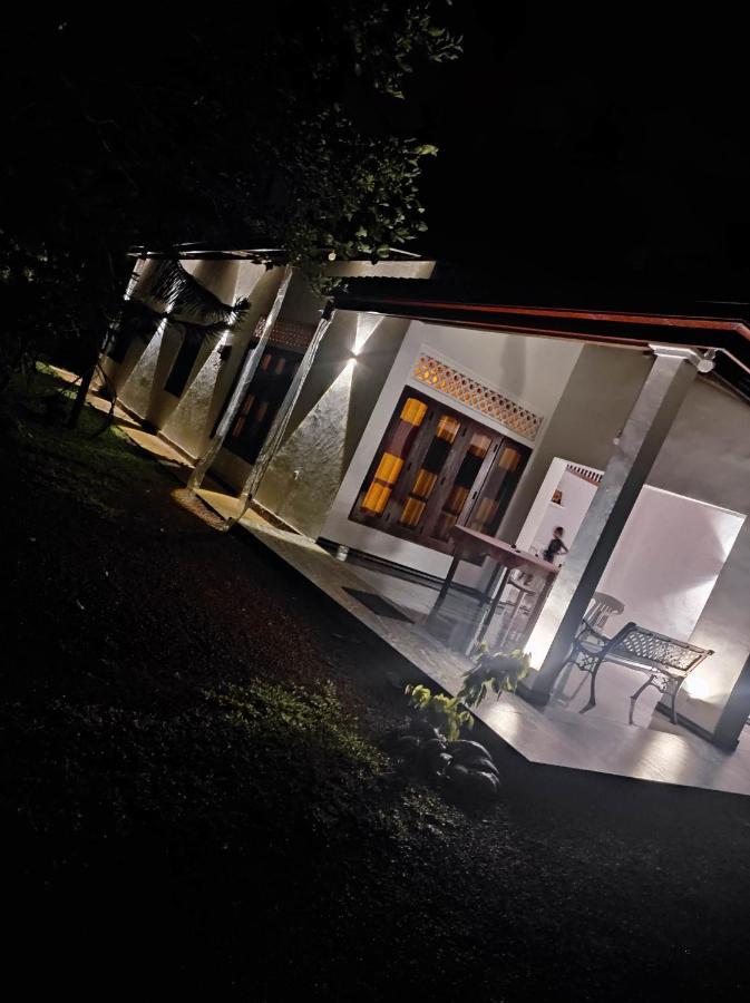 Sunset Villa Negombo Dış mekan fotoğraf